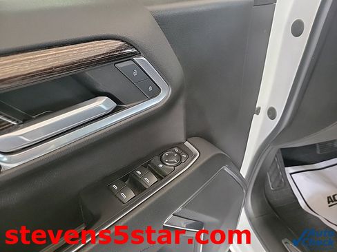 Used 2022 GMC Sierra 1500 Elevation w/ X31 Off-Road Package image 12