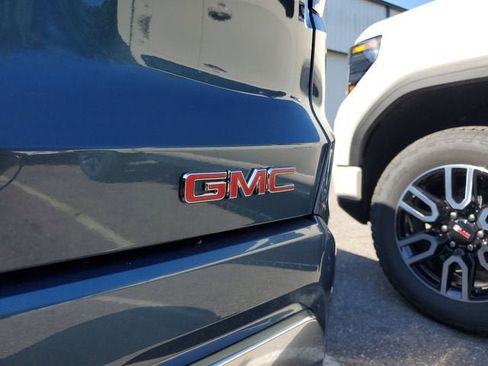 New 2026 GMC Terrain Denali AWD/4WD image 7