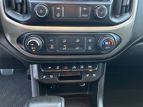 Used 2021 GMC Canyon Denali image 21