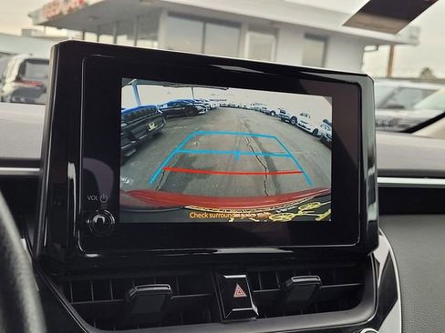 Used 2024 Toyota Corolla LE image 10