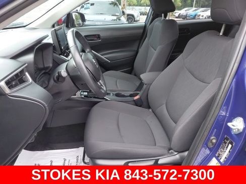 Used 2022 Toyota Corolla Cross LE FWD image 21