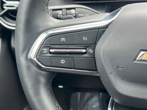 Certified 2025 Chevrolet Equinox LT w/ Safety and Technology Package AWD/4WD image 21