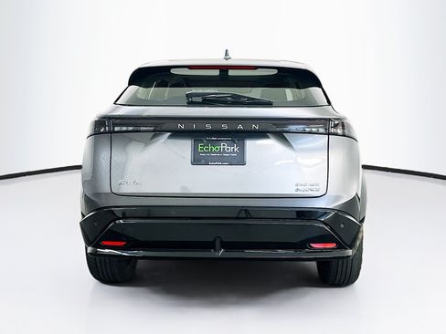 Used 2024 Nissan Ariya AWD image 7