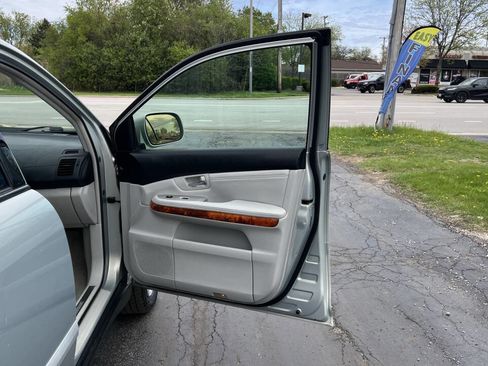 Used 2005 Lexus RX 330 AWD image 33