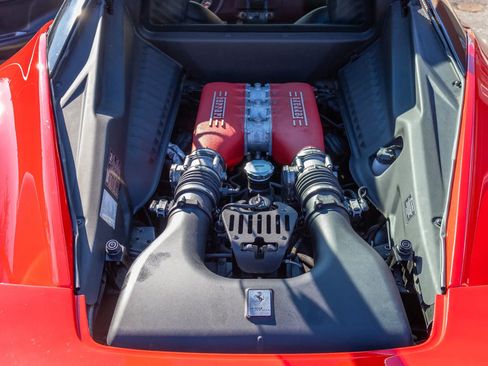 Used 2010 Ferrari 458 Italia Coupe image 63