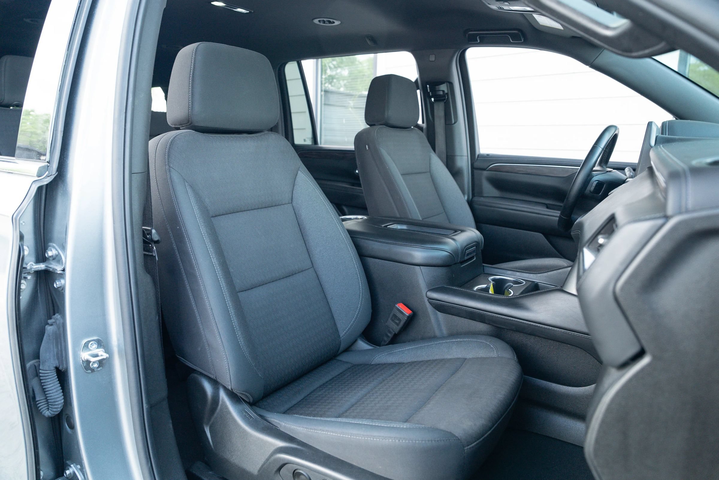 Used 2024 Chevrolet Suburban LS w/ Driver Alert Package AWD/4WD image 19