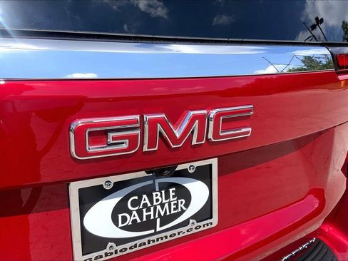 Used 2026 GMC Yukon Elevation AWD/4WD image 8