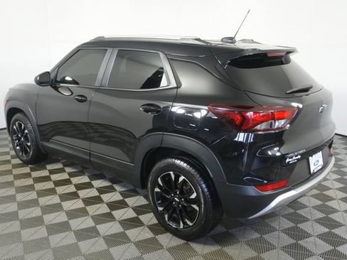 Used 2023 Chevrolet TrailBlazer LT FWD image 5
