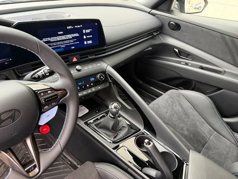 New 2026 Hyundai Elantra N FWD image 32