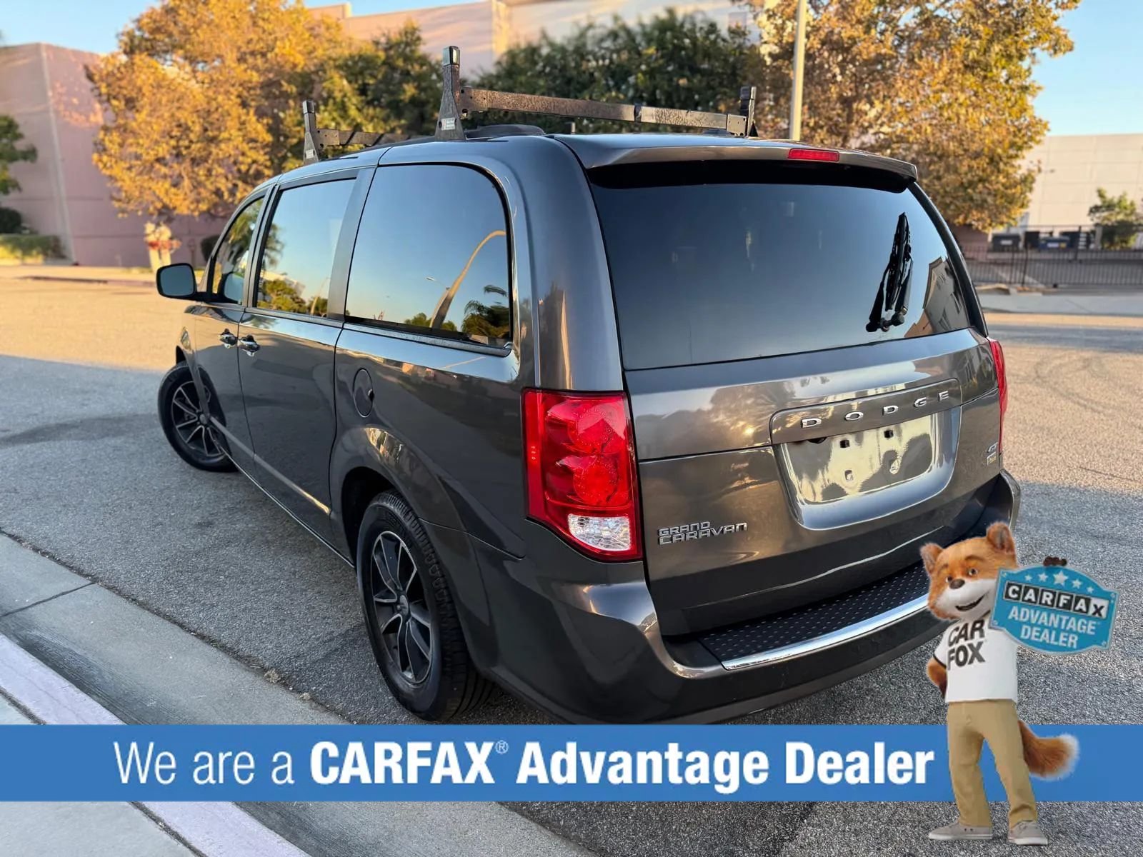 Used 2018 Dodge Grand Caravan GT FWD image 9