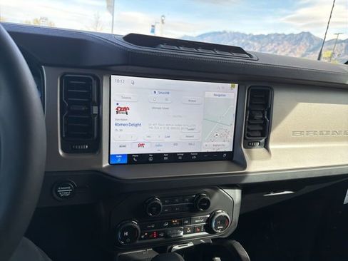 New 2026 Ford Bronco Outer Banks w/ Sasquatch Package AWD/4WD image 20