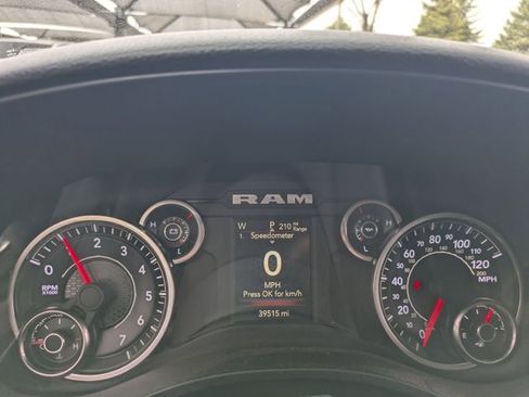 Used 2020 RAM 1500 Lone Star AWD/4WD image 9