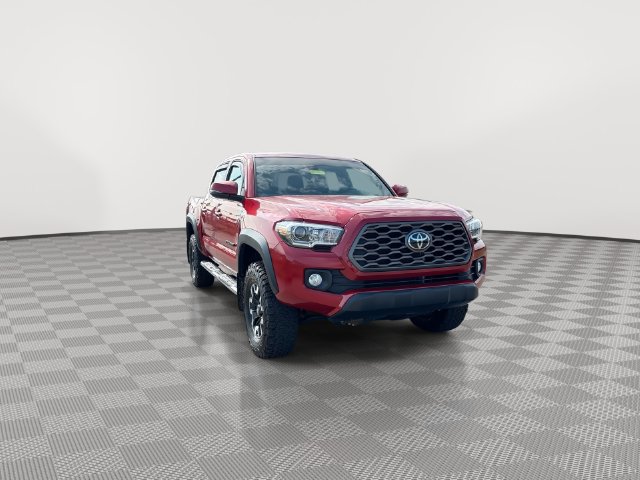 Used 2022 Toyota Tacoma TRD Off-Road AWD/4WD image 4