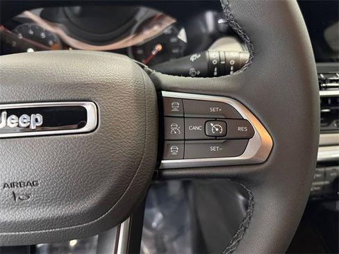 New 2026 Jeep Compass Limited image 19