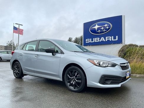 Certified 2023 Subaru Impreza 2.0i image 2