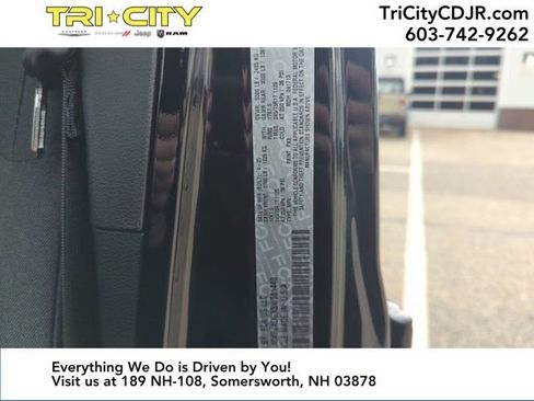 New 2025 Jeep Wrangler Sport S image 33