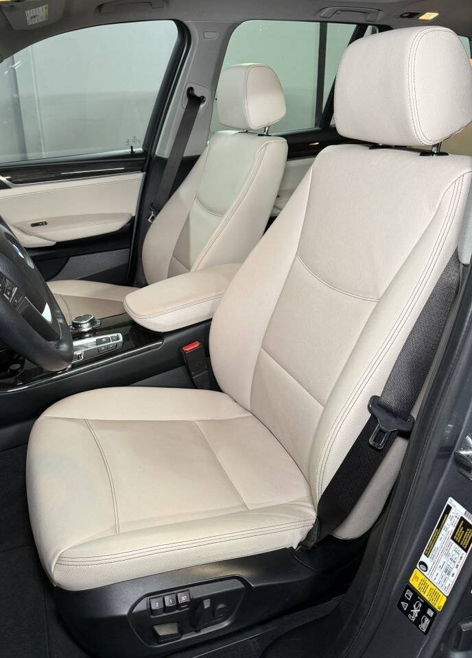 Used 2016 BMW X3 xDrive28i w/ Premium Package AWD/4WD image 10