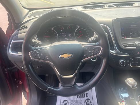 Used 2021 Chevrolet Equinox LT AWD/4WD image 18