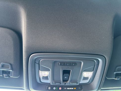 Used 2024 GMC Sierra 1500 AT4 w/ Technology Package AWD/4WD image 26