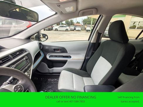 Used 2012 Toyota Prius C Two FWD image 12
