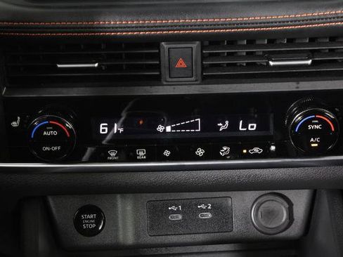 Certified 2025 Nissan Rogue SV AWD/4WD image 23