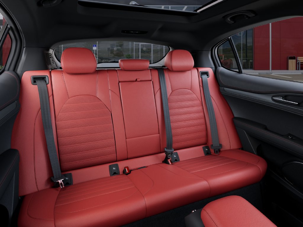 New 2026 Alfa Romeo Stelvio Sprint AWD/4WD image 15