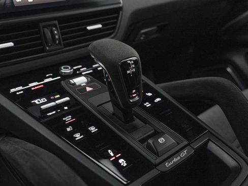 Used 2023 Porsche Cayenne Turbo GT image 32