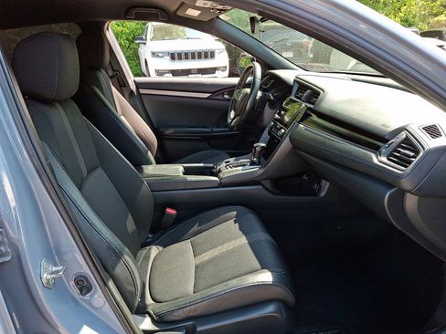 Used 2020 Honda Civic Sport image 9