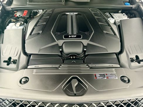 New 2026 Bentley Bentayga Speed AWD/4WD image 28