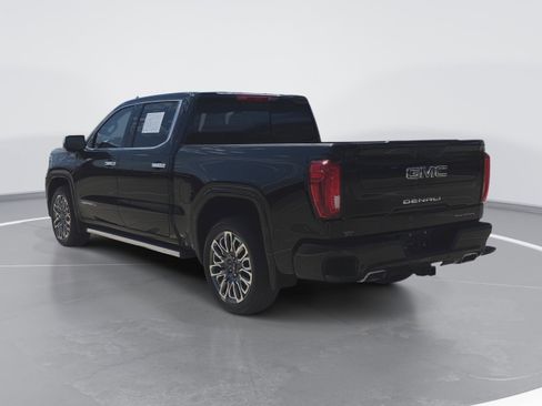 Used 2025 GMC Sierra 1500 Denali Ultimate AWD/4WD image 5