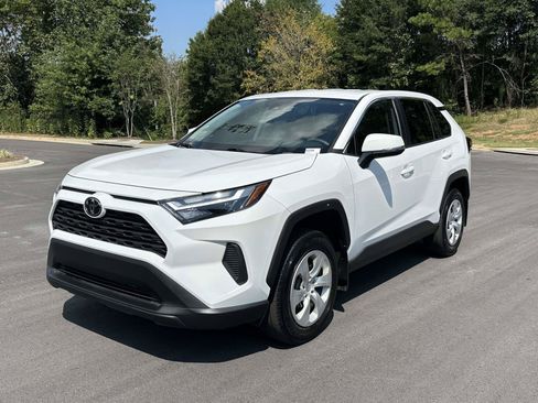 Used 2025 Toyota RAV4 LE FWD image 3