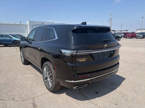New 2026 Buick Enclave Avenir w/ Super Cruise Package AWD/4WD image 4