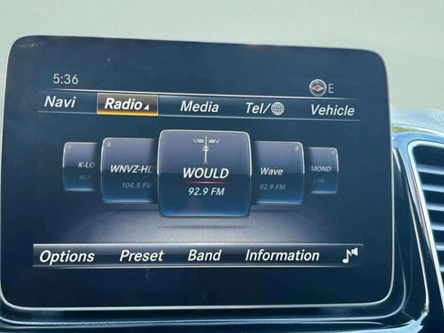 Used 2018 Mercedes-Benz GLS 450 4MATIC image 29