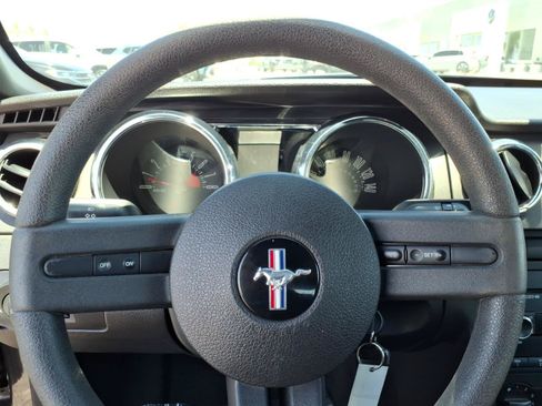 Used 2008 Ford Mustang GT RWD image 26