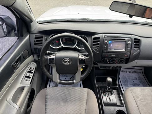 Used 2013 Toyota Tacoma 2WD Double Cab image 41