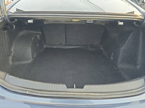 Used 2021 Chevrolet Malibu RS image 12