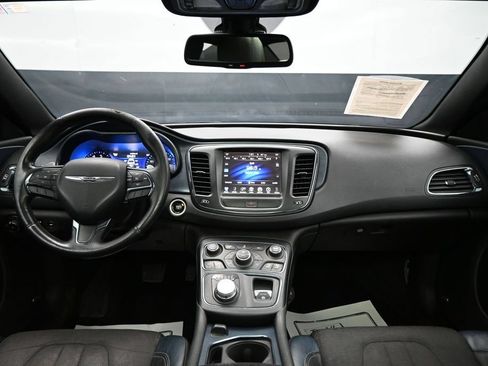 Used 2015 Chrysler 200 S w/ Navigation & Sound Group I FWD image 13