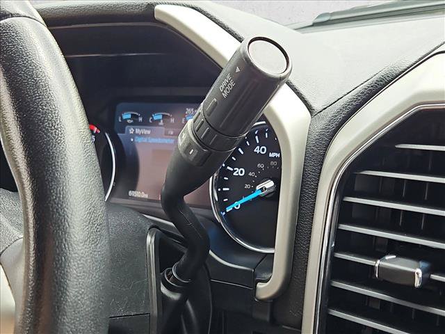 Used 2021 Ford F250 Lariat w/ Lariat Value Package AWD/4WD image 12