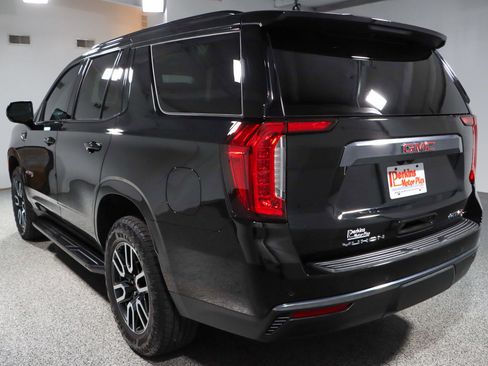 Used 2024 GMC Yukon AT4 w/ Max Trailering Package image 9