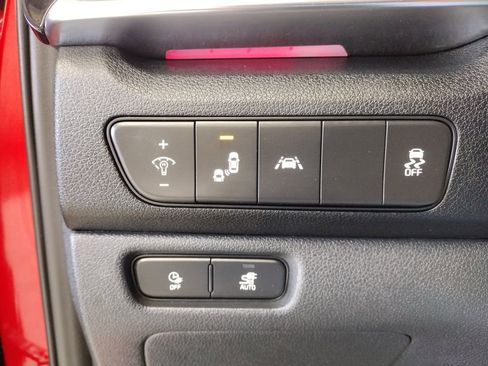 Used 2022 Kia Niro EX Premium image 23