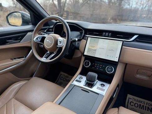 Certified 2023 Jaguar F-PACE S AWD/4WD image 28