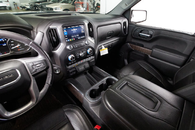 Used 2021 GMC Sierra 1500 Denali w/ Denali Ultimate Package AWD/4WD image 11