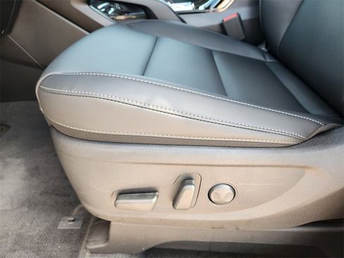 New 2025 Kia Telluride S image 18