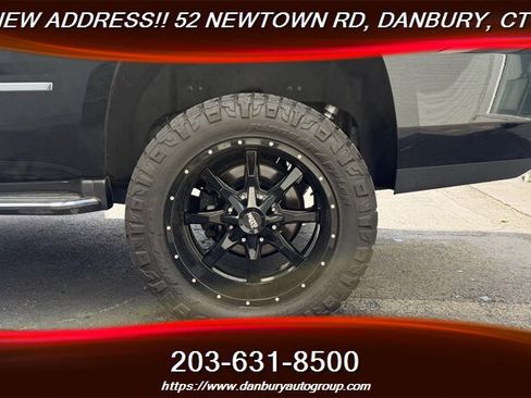 Used 2015 GMC Yukon Denali w/ Touring Package AWD/4WD image 9