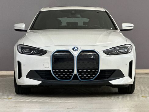 Certified 2023 BMW i4 eDrive40 w/ Premium Package image 5