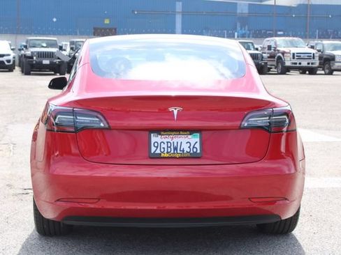Used 2023 Tesla Model 3 Standard Range RWD image 4