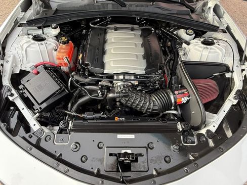 Used 2019 Chevrolet Camaro SS RWD image 22
