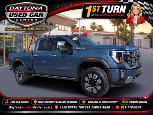 Used 2024 GMC Sierra 3500 Denali w/ Denali Reserve Package AWD/4WD image 1