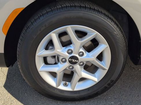 Certified 2025 Kia Soul S FWD image 11