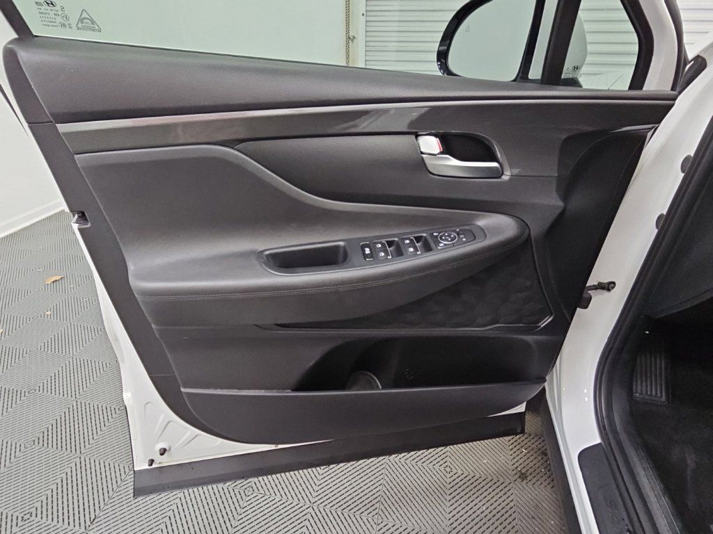 Used 2023 Hyundai Santa Fe SEL FWD image 31
